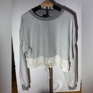 Women’s top, size Medium